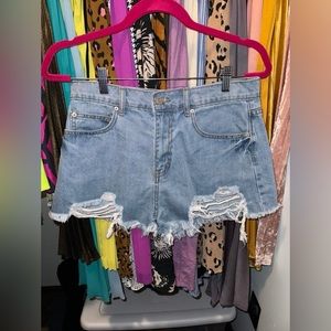 Forever 21 Denim Shorts Size 27